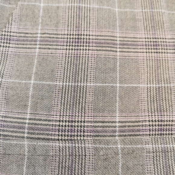 Dress shorts - Picture 3 of 3